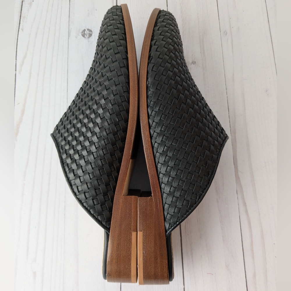 Nisolo • Ama Woven Mules - Picture 4 of 9